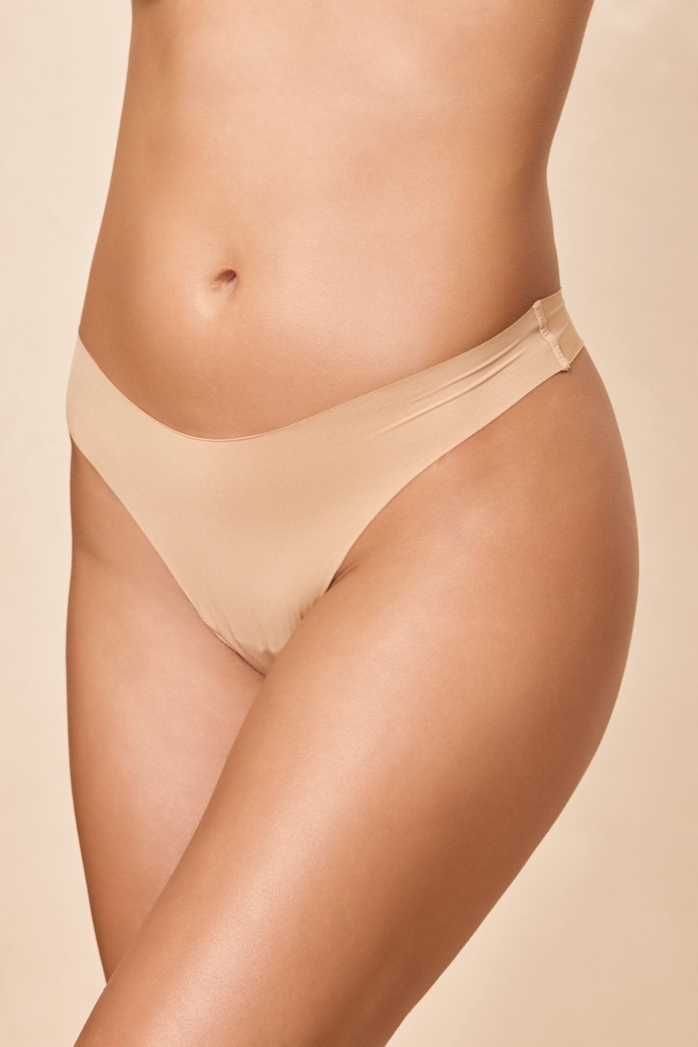 Monday Invisible Thong 3 Pack - Cashmere - Image 2