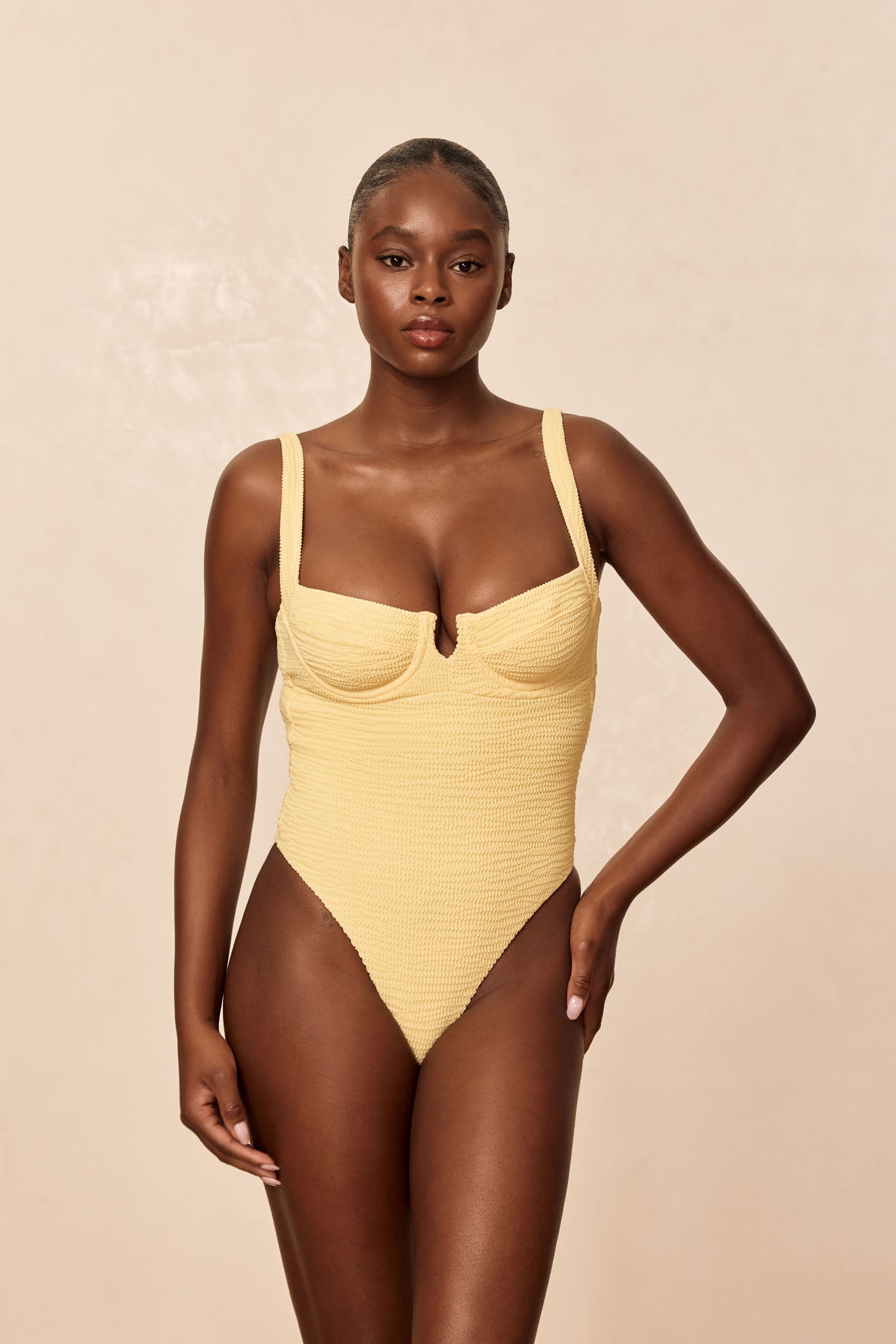 Clovelly One Piece - Honey Crinkle - Image 3
